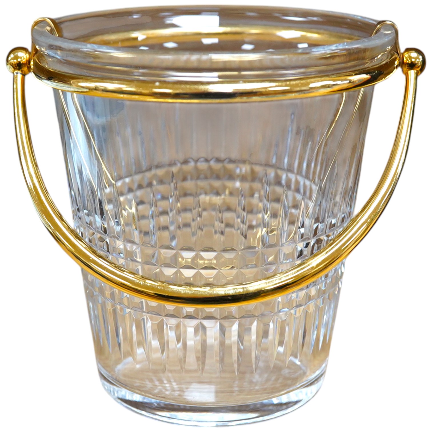 A Baccarat glass ice bucket, 13cm. Condition - good